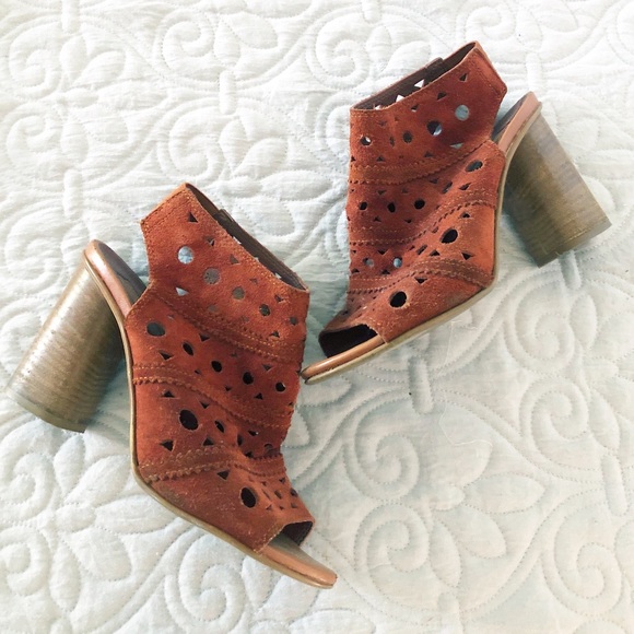 Topshop Shoes - Topshop rust suede cut out peep toe booties
